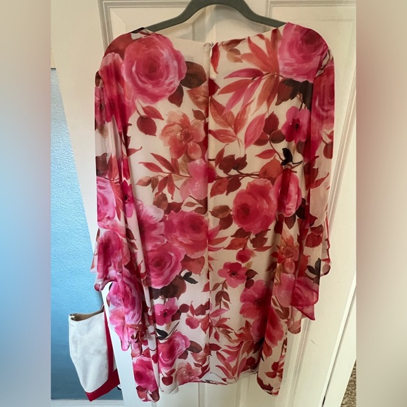 Connected Apparel Pink and Red Floral Dress - Picture 4 of 7